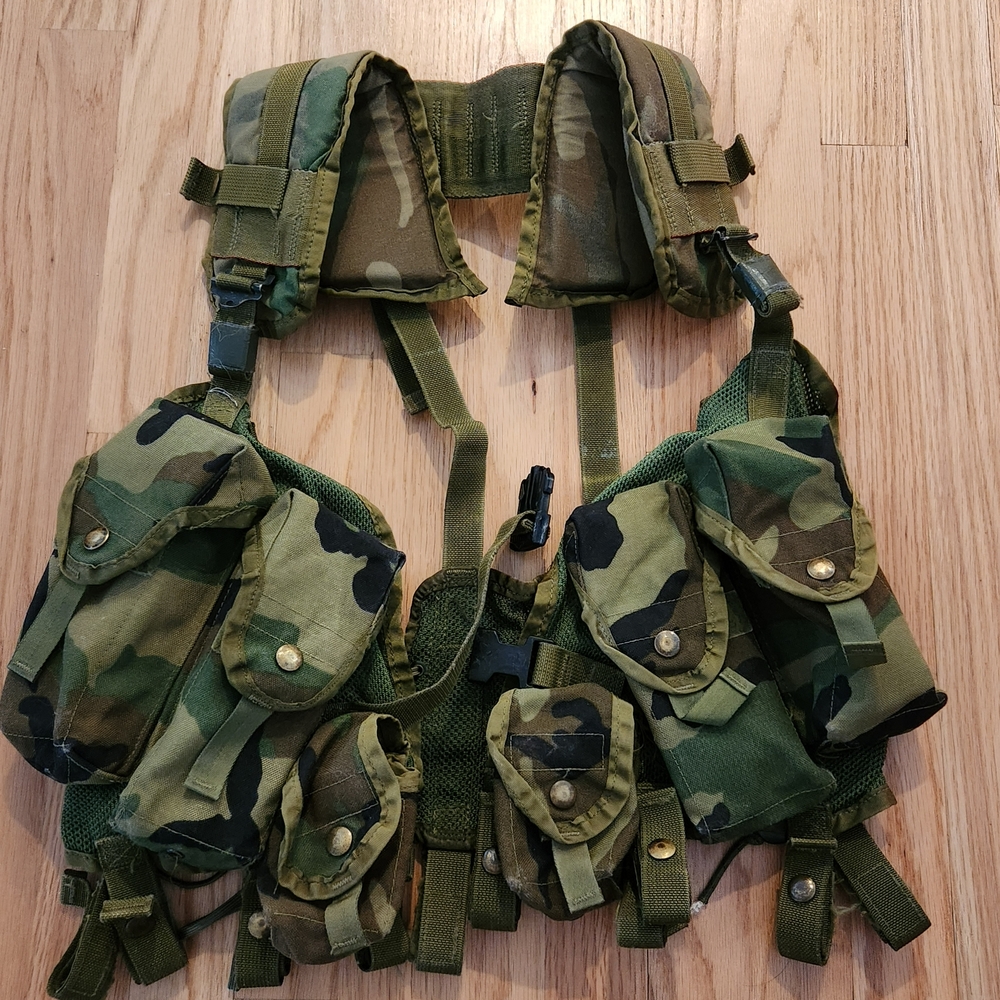 USGI Enhanced Load Bearing Tactical Vest M81 Woodland Camo